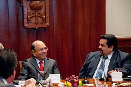 El Santander esquiva la crisis y continúa con su plan de expasión