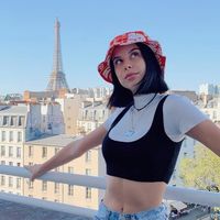 La dura realidad del influencer random: tener 2 millones de seguidores y no poder vender 36 camisetas