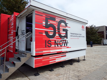Huawei saca de gira por España un camión 5G para enseñar para qué sirve esta tecnología