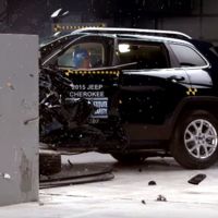 ¿Qué pasaría en un crash-test a 200 km/h? El Opel Omega te da la respuesta