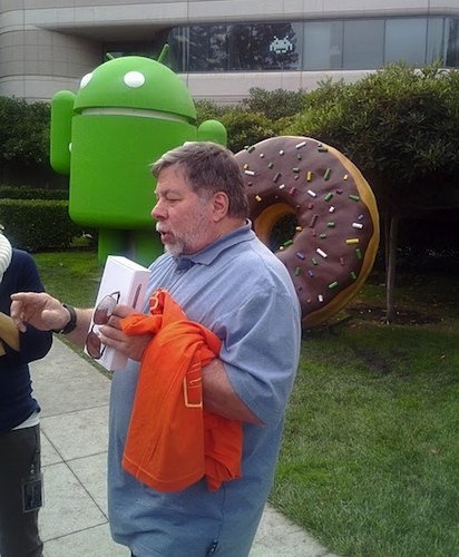 Steve Wozniak, aún prefiriendo un iPhone, admite que Android ha superado a iOS en varios aspectos