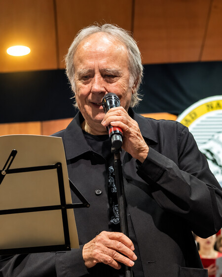 Serrat Escenario
