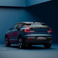 El Volvo C40 Recharge acaba de salir del horno y ya está agotado: Volvo comienza a cubrir pedidos de este SUV eléctrico para 2022
