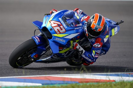 ¡Sorpresa en Texas! Álex Rins bate a Valentino Rossi tras la caída de Marc Márquez
