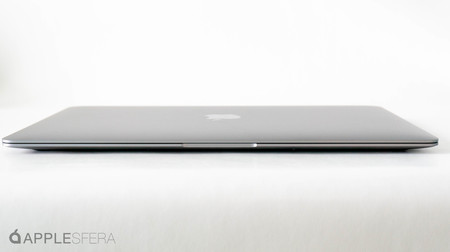El potente y ligero ultrabook MacBook Air (2020) está casi 150 euros más barato en eBay con envío desde España