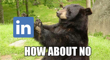 LinkedIn añade GIF animados a su mensajería para... algo