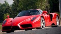 A subasta el Ferrari Enzo del Papa Juan Pablo II