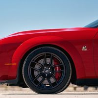 Dodge Challenger y Charger 2019 son llamados a revisión: están usando los rines incorrectos