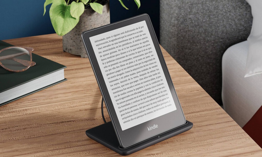 Si esta Navidad te han regalado un libro electrónico, estos son los cinco accesorios para Kindle y Kobo que debes tener en cuenta 