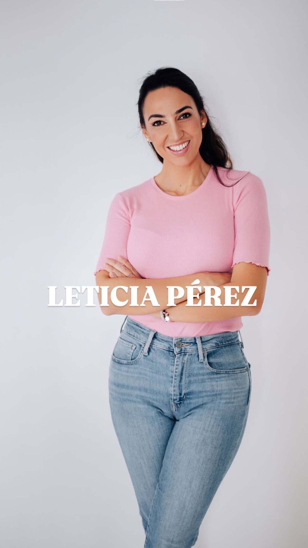 Leticia Pérez, experta en orden y limpieza: "Añade en la lavadora un puñado de sal gruesa para que tus toallas queden así de suavecitas y acolchadas"