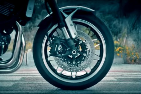 Kawasaki Z900rs 2018