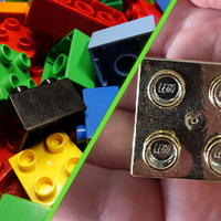 Este empleado de LEGO presumió lo que le dieron por su cuarto aniversario: una pieza  Lego dorada que todos queremos 