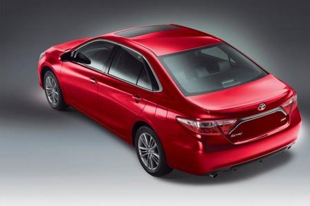 Toyota Camry 2015 (12)