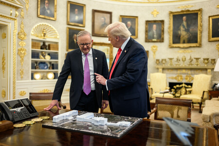 President Donald Trump Speaks With Australian Prime Minister Anthony Albanese In The Oval Office 54875438445