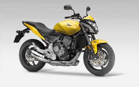 Cambios estéticos para la CB600F