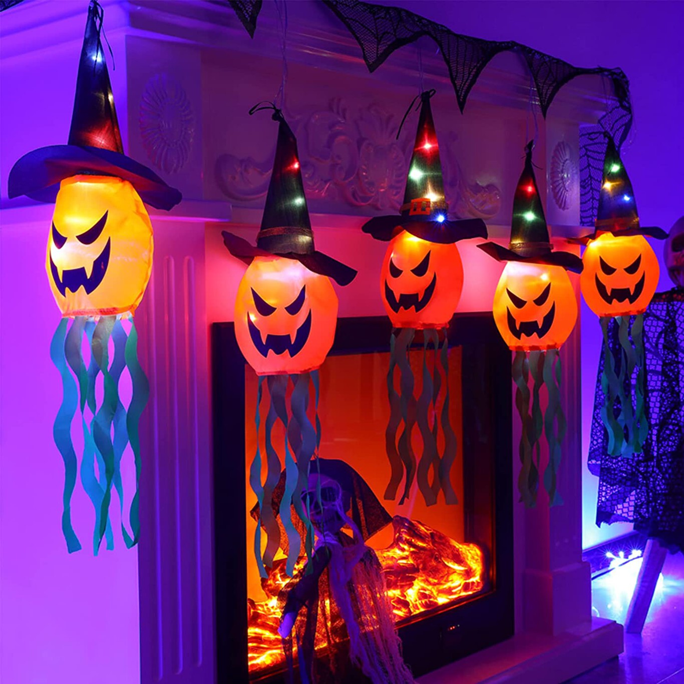 Nueve luces y decoraciones para Halloween que puedes comprar en Amazon