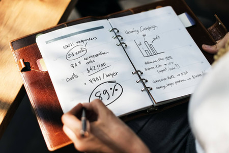 Los negocios deben prepararse para los diferentes escenarios que provoque la COVID