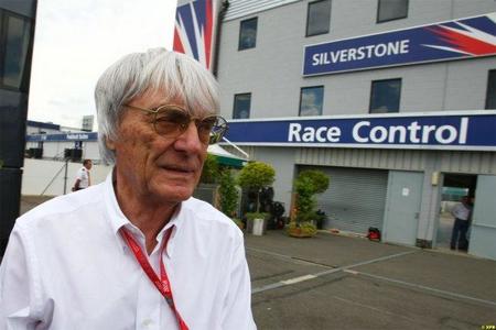 Bernie Ecclestone planea cobrar una tasa de inscripción a las escuderías