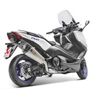 Tal para cual, Akrapovič ya tiene listos los nuevos escapes de titanio y carbono para el Yamaha TMAX 