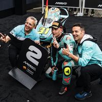 Escándalo en MotoGP. Les han pillado trucando los motores Honda y quedan descalificados de todas las carreras  