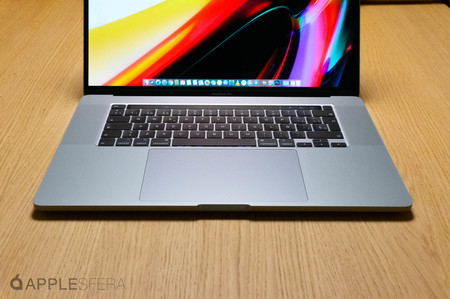 El MacBook Pro de 16" con 1 TB de SSD e Intel Core i9 está rebajado un 11% en Macnificos: 2.835 euros