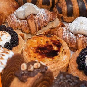 La panadería de CDMX premiada y que sirve desayunos deliciosos y pan dulce a precios increíbles