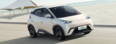 China tiene la llave para los coches eléctricos a precio de coches gasolina: ya ha conseguido bajar el precio de las baterías a su mínimo histórico