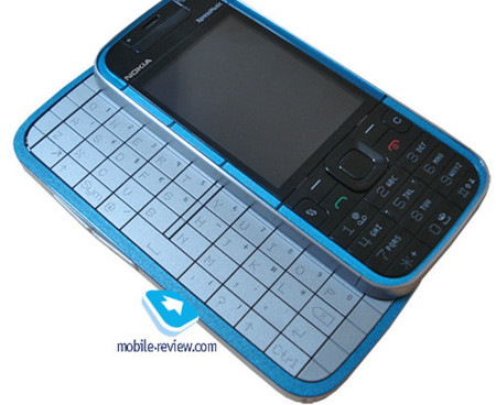 Nokia 5730 XpressMusic, el doble teclado se impone