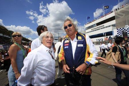 Relacionan a Flavio Briatore con Ferrari