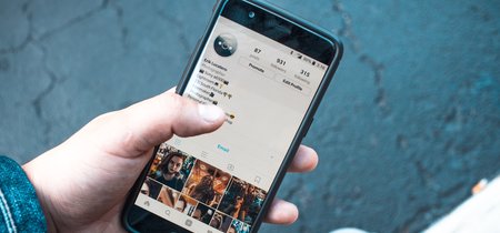 Una adolescente se suicida tras hacer una encuesta en Instagram donde la mayoría votó que lo hiciera
