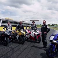 La familia da la bienvenida a la Yamaha YZF-R1 2015