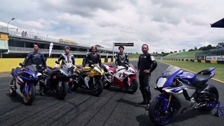 La familia da la bienvenida a la Yamaha YZF-R1 2015