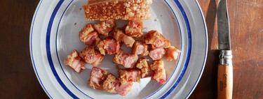 El torrezno de Soria es hoy un manjar culinario. Durante siglos fue considerado otra cosa distinta: comida de pobres