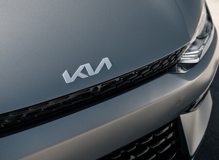 KIA ya planea el lanzamiento de dos nuevos SUV eléctricos, un EV4 y un EV7, según rumores