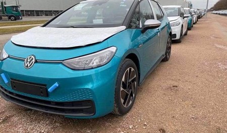 Volkswagen Id3 Aparcado 2