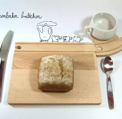 Vías del tren en tu desayuno