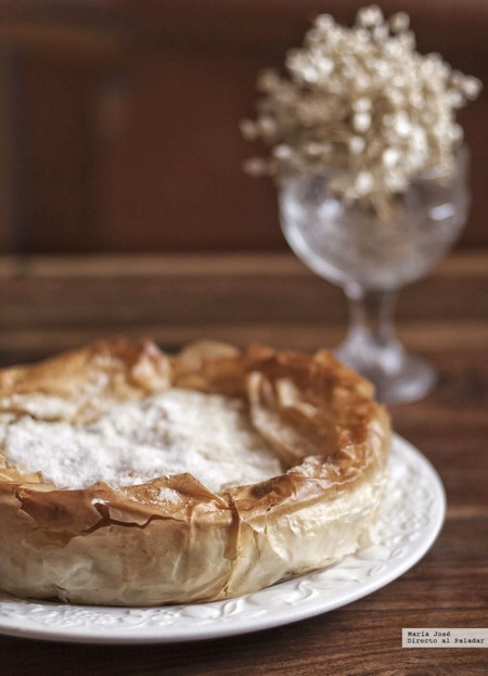 Milópita o empanada de manzana. Receta tradicional griega