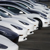 Un país no perdona al auto eléctrico, y de hecho le pone un impuesto por pesado. ¿Su razón? Dañan el asfalto