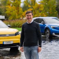 "La sociedad no está preparada". El jefe de Ford en Alemania señala que el mayor problema del coche eléctrico son las decisiones que han tomado los políticos de Europa