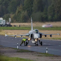 No eran carreteras, eran una base aérea dispersa. La estrategia de Suecia para evitar que un ataque destruyera toda su aviación
