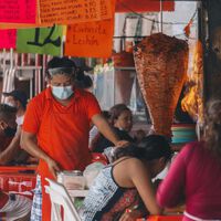 México quiere mejores salarios, pero hay un problema: podrían empujar a más trabajadores a la informalidad 