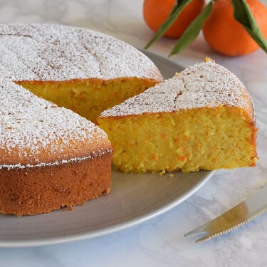 Pastel de mandarina sin harina y sin lácteos: el dulce sin gluten ni lactosa para disfrutar en familia sin restricciones  