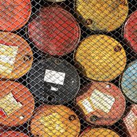 El precio de la gasolina está subiendo y parece que no va a parar: Arabia Saudí vuelve a estrangular la producción de petróleo