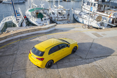 Mercedes-AMG A35 4matic