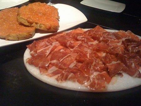 Analisis del aperitivo de la mañana. Tostada con pan y jamón