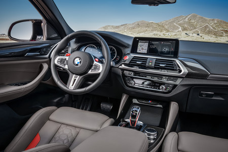 BMW X4 M Competition interior