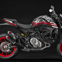 La nueva Ducati Monster tendrá un kit de accesorios para que los ducatistas no añoren su naked de siempre