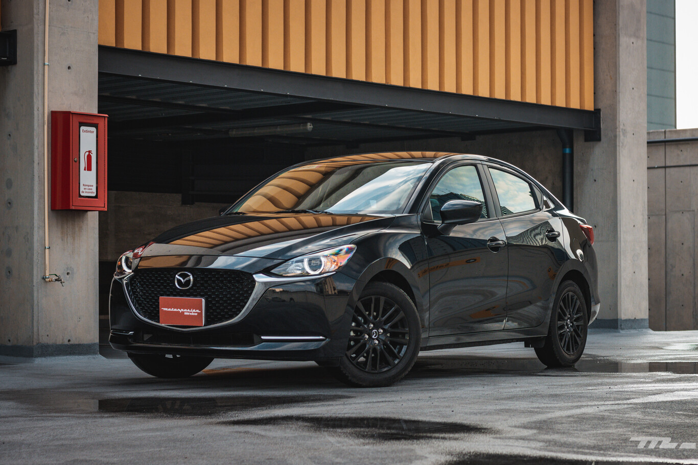 Mazda2 Sedán Carbon Edition, a prueba: el refinamiento y buen manejo del hatch, pero con cajuela