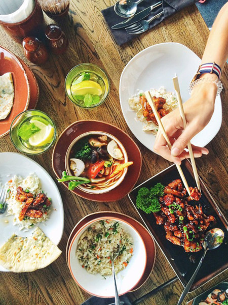 ¿Comer saludable fuera de casa? Es posible siguiendo estos sencillos consejos
