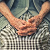 Nunca é tarde: novo estudo revela que nosso cérebro pode melhorar até os 90 anos 